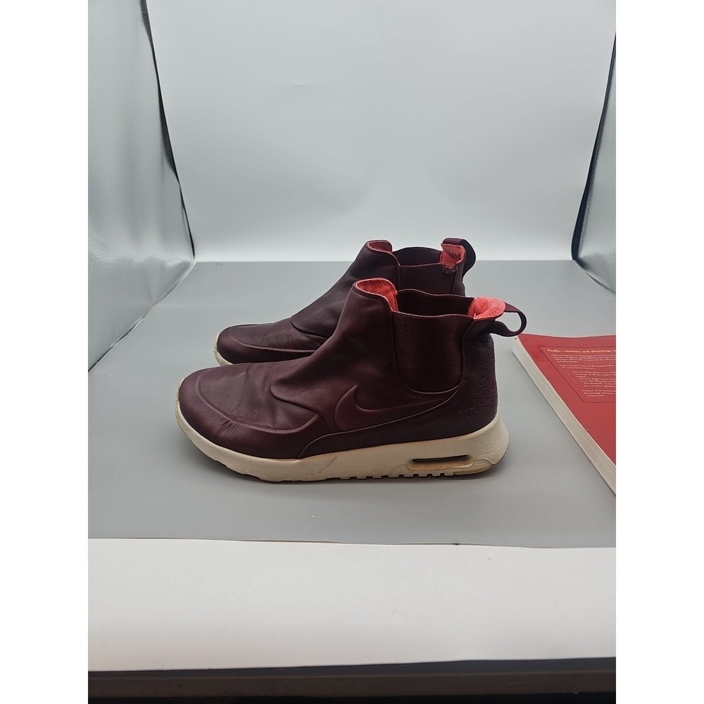 Nike Womens Shoes Air Max Purple Chukka Size 10M Slip On Boot
